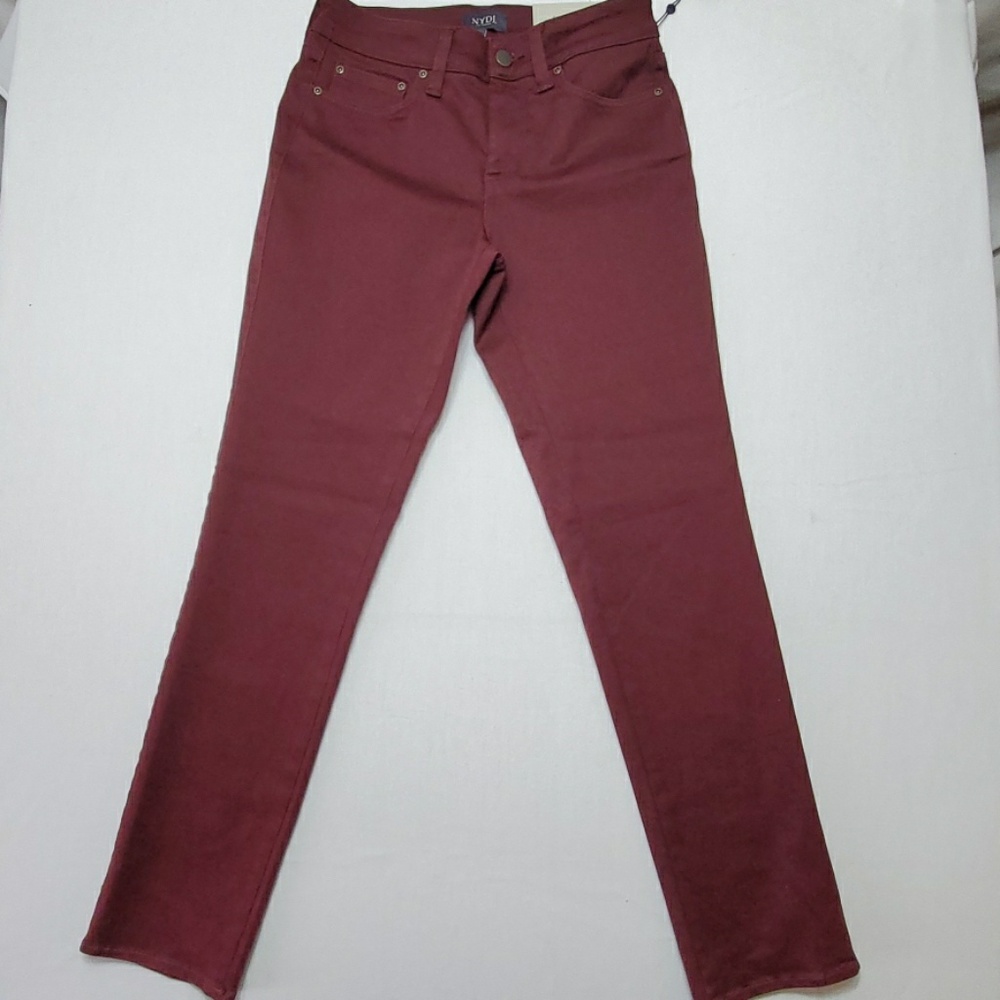 NYDJ Los Angeles Slim Jeans